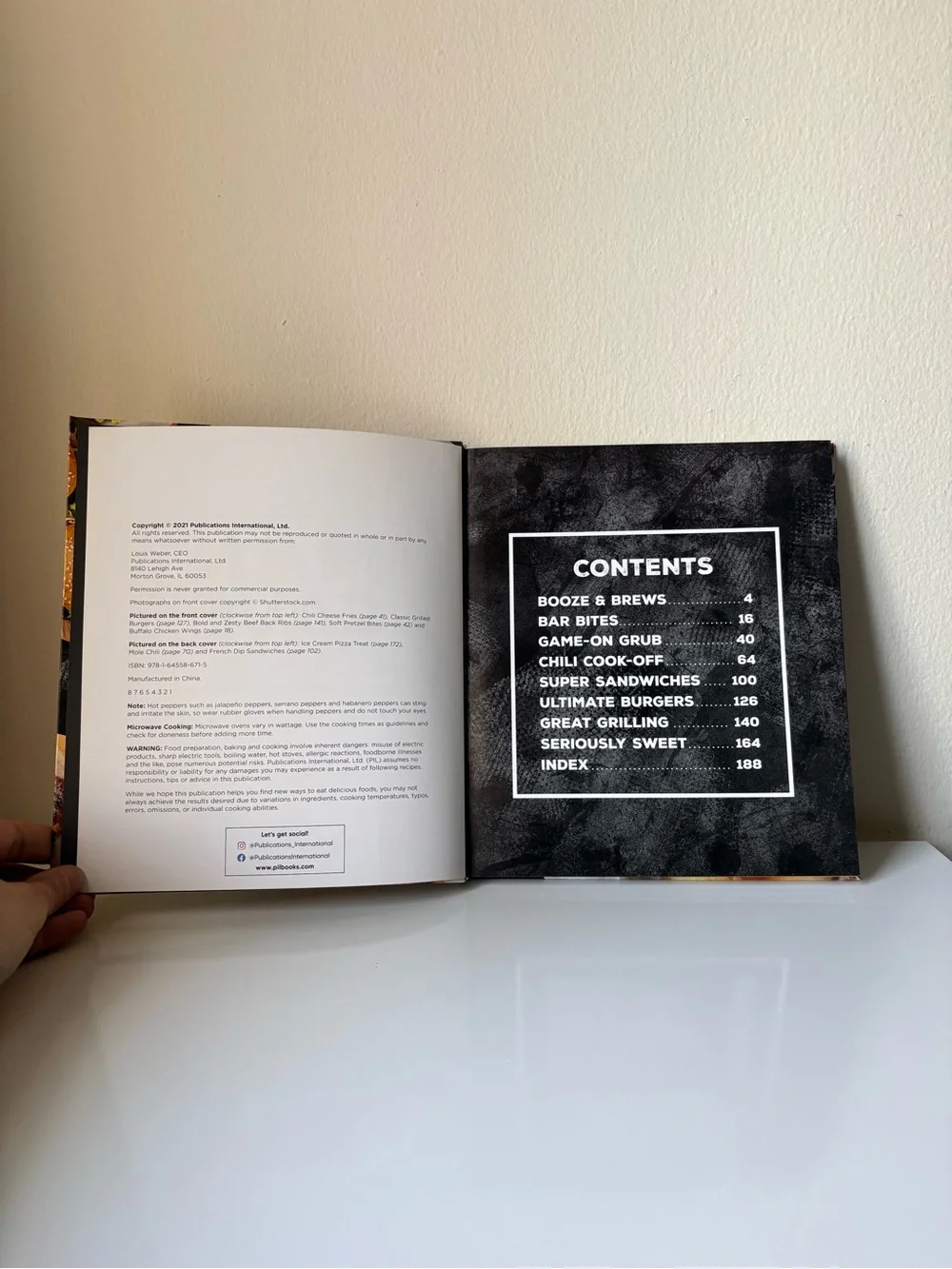 Man Cave Cooking Hardcover Cookbook | Grilling, BBQ & Comfort Food Recipes